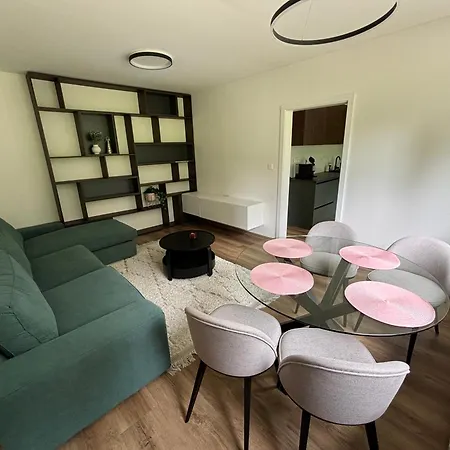 4 Izbovy V Centre Dolneho Kubina Apartman Alsókubin